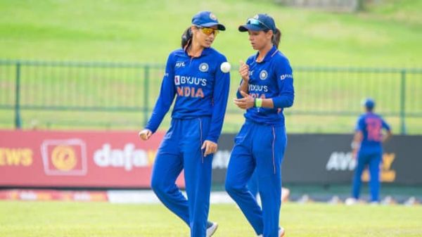 IND w vs PAK w: पाकिस्तान के खिलाफ महामुकाबले में इस धाकड़ प्लेइंग XI के साथ उतर सकती हैं हरमनप्रीत कौर
